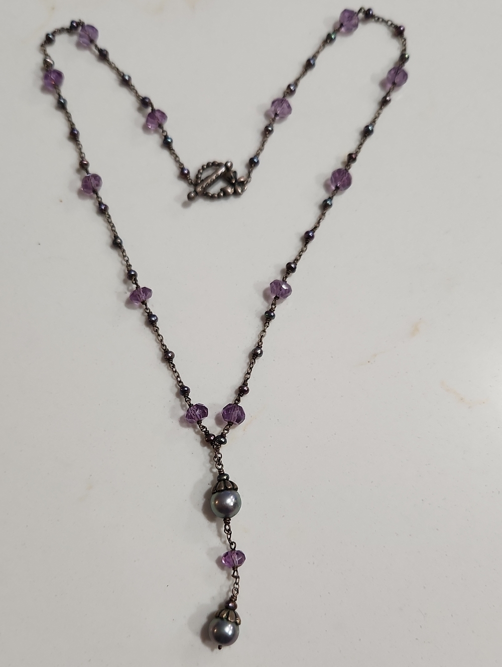 Delicate Purple Beaded Lariat Necklace with Silver-Tone Drops